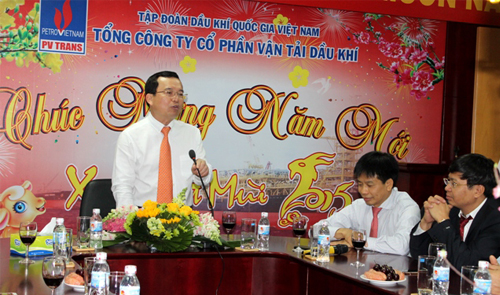 Lãnh đạo Tập đoàn Dầu khí Việt Nam thăm các đơn vị dầu khí tại TP HCM đầu xuân Ất Mùi